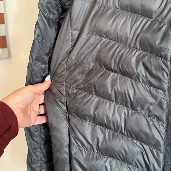 TUMI | Gray Packable Down Puffy Jacket Size Medium - Picture 4 of 6